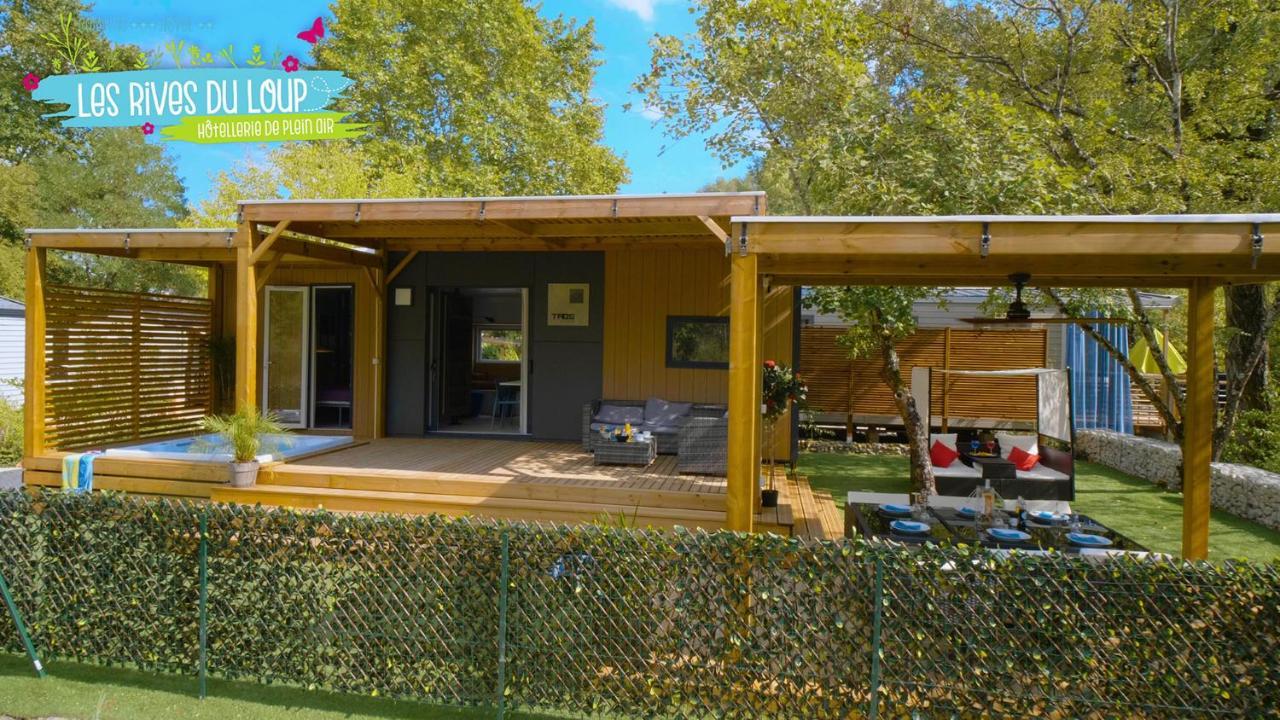 Camping Hotel Les Rives Du Loup Tourrettes-sur-Loup Exterior foto