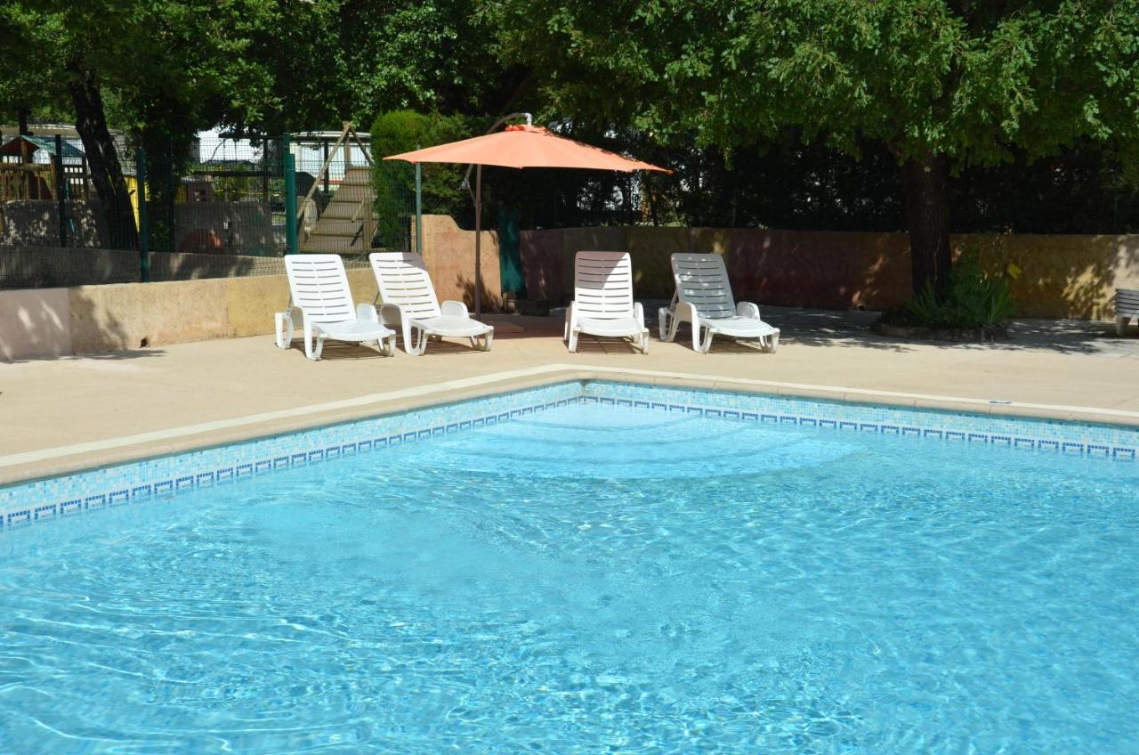 Camping Hotel Les Rives Du Loup Tourrettes-sur-Loup Cameră foto